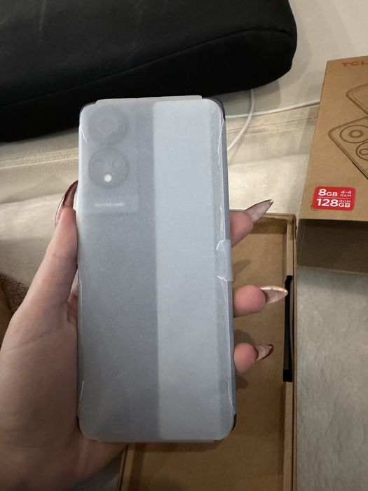 TCL 50 5G  128+8 GB