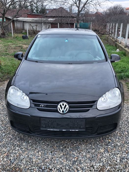 Golf 5 anul 2009 1.9 tdi 90cp