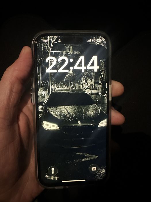 Продам iphone 15 pro 128gb