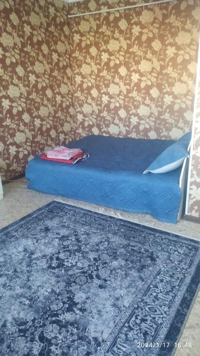 Продам однокомнатную квартиру в центре с бытовой техникой и мебелью