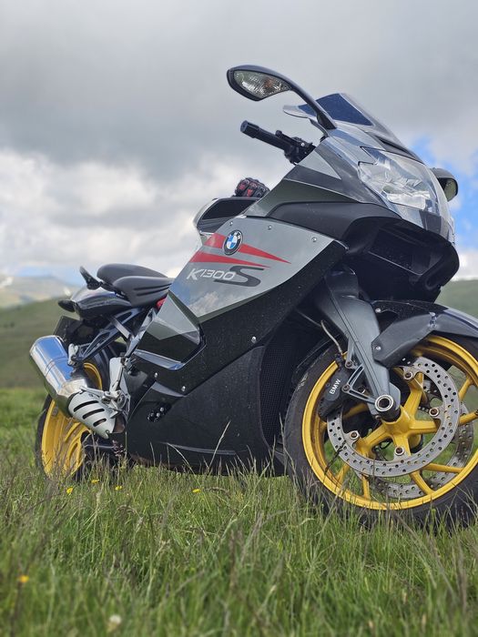 Vând  bmw k1300s, km in jur de 40 000