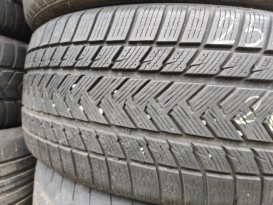 2бр Зимни гуми 255 40 21 - Gripmax