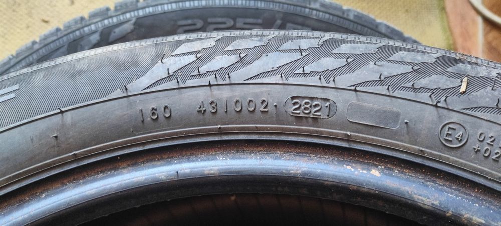 Set 2 anvelope 225x50 R17