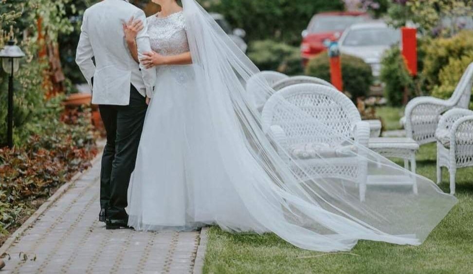 Vând rochie de mireasa