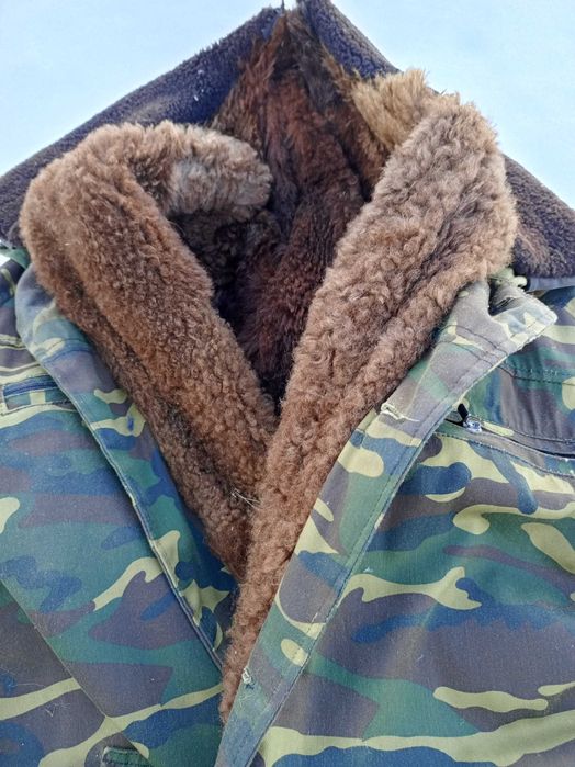 Продаётся мужской  полушубок