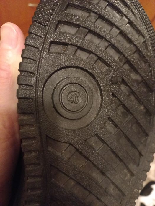 Дамски боти номер 40