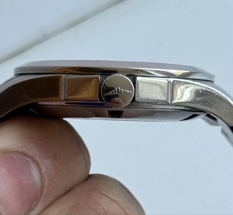 Часы Longines Conquest Quartz