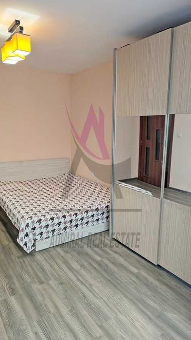 Дава се под наем Двустаен апартамент в Варна, Колхозен пазар - 45 кв.м за 358 € - Снимка #2