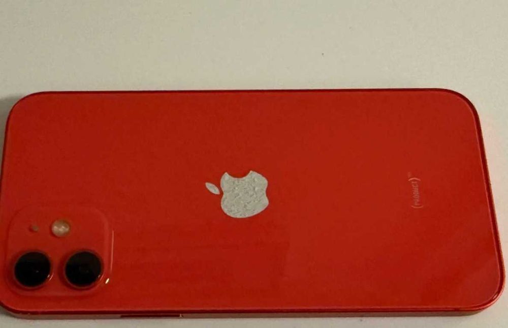Iphone 12 , 128 GB , PRODUCT RED , baterie schimbata 100%