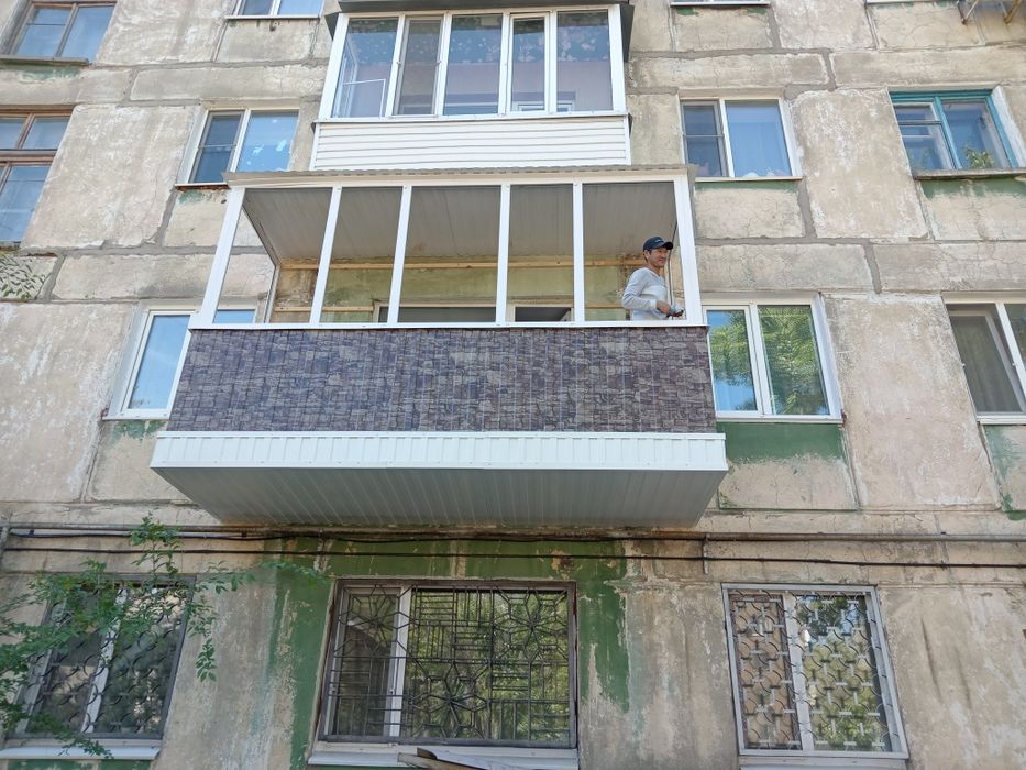 Балкон в Качарах