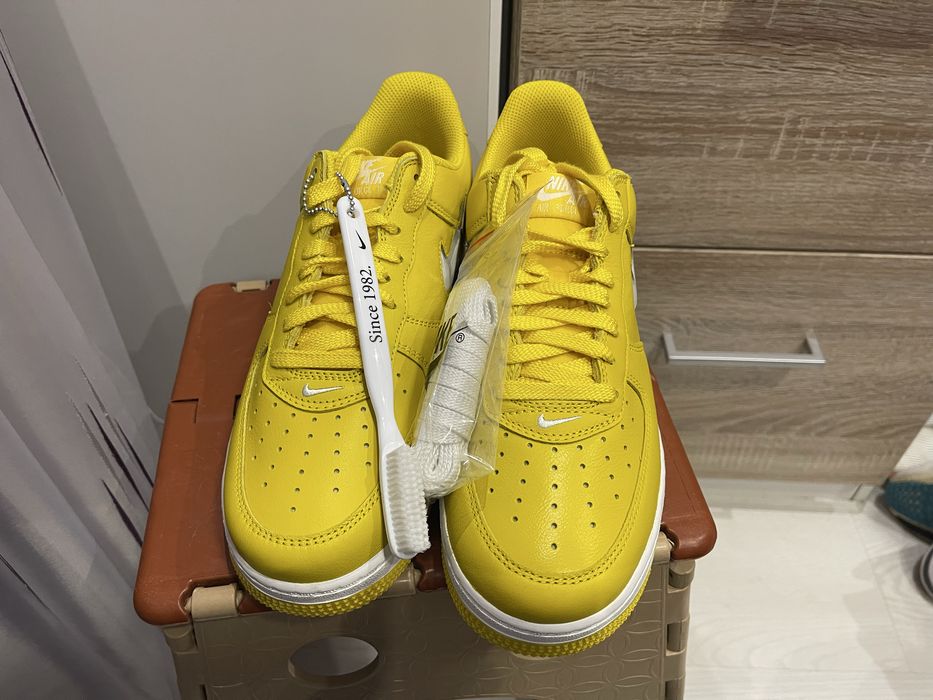 42 Маратонки Nike Air Force 1 Low Jewel Colour of the Month Yellow NBA
