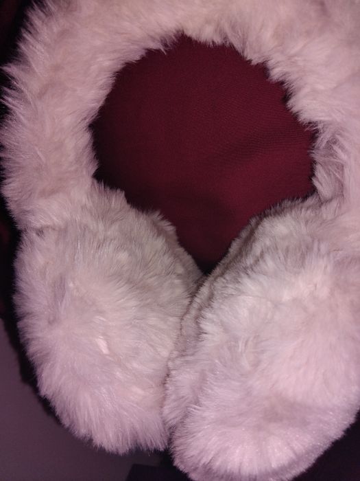 Protecție urechi H&M