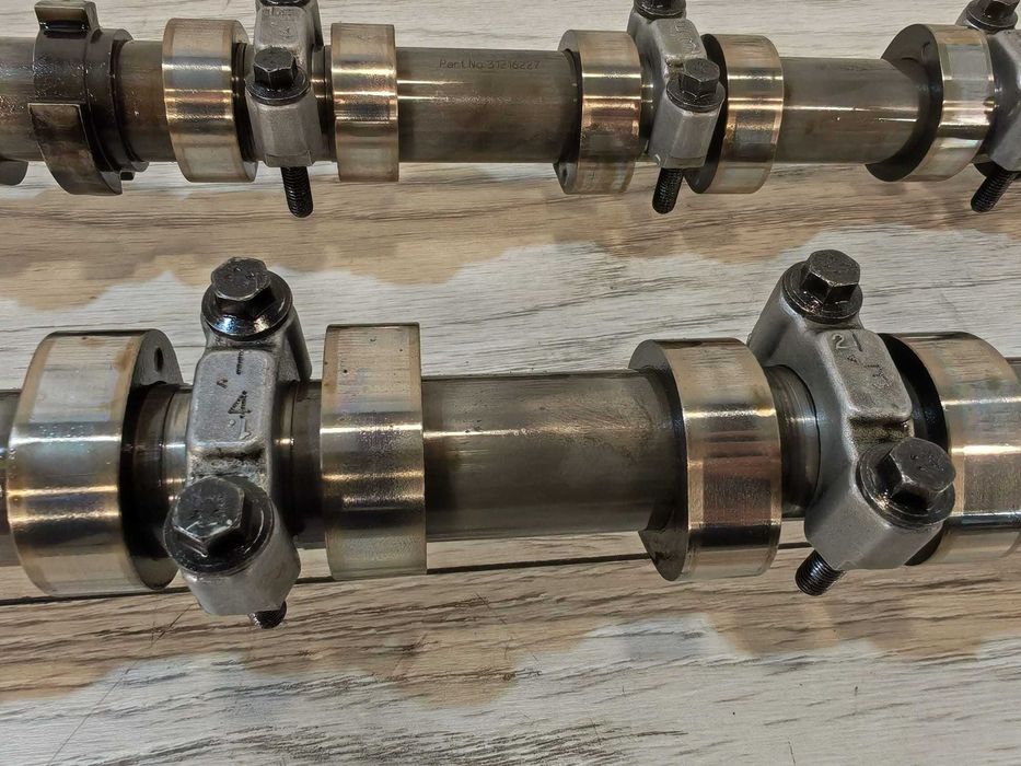 lagăre ax cu came (capace de lagăr)  OEM motor E5 in 5 cilindri VOLVO