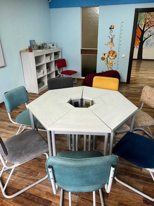 Шкафлар сотилади.