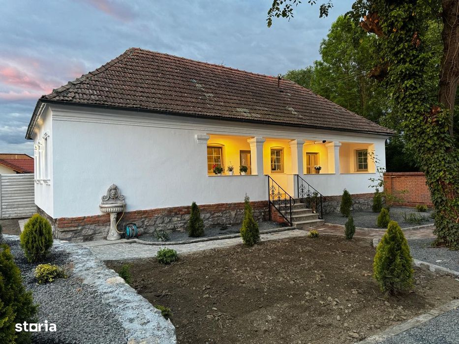 Casă foarte frumoasa la 7 min de Deva