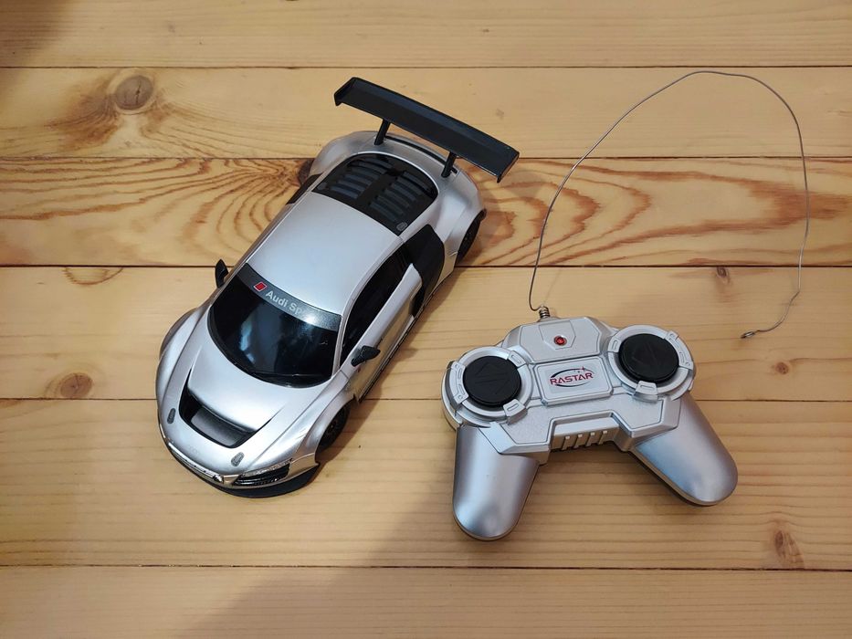 Детска кола играчка с дистанционно