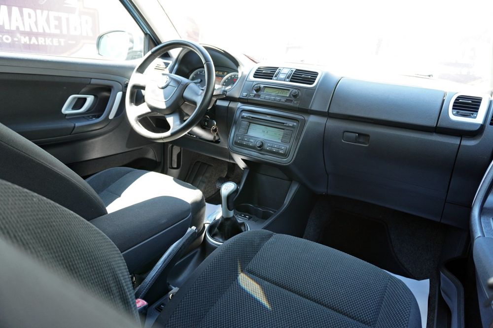 Skoda Fabia 1.4 benzină,  an 2010
