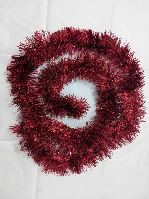 Set Craciun culoare rosie (globuri, beteala, margele), stare buna