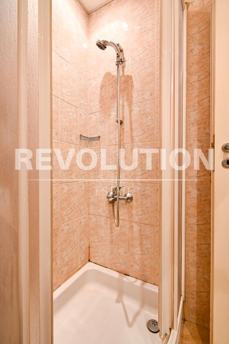 Дава се под наем Двустаен апартамент в София, Банишора - 70 кв.м за 500 € - Снимка #9