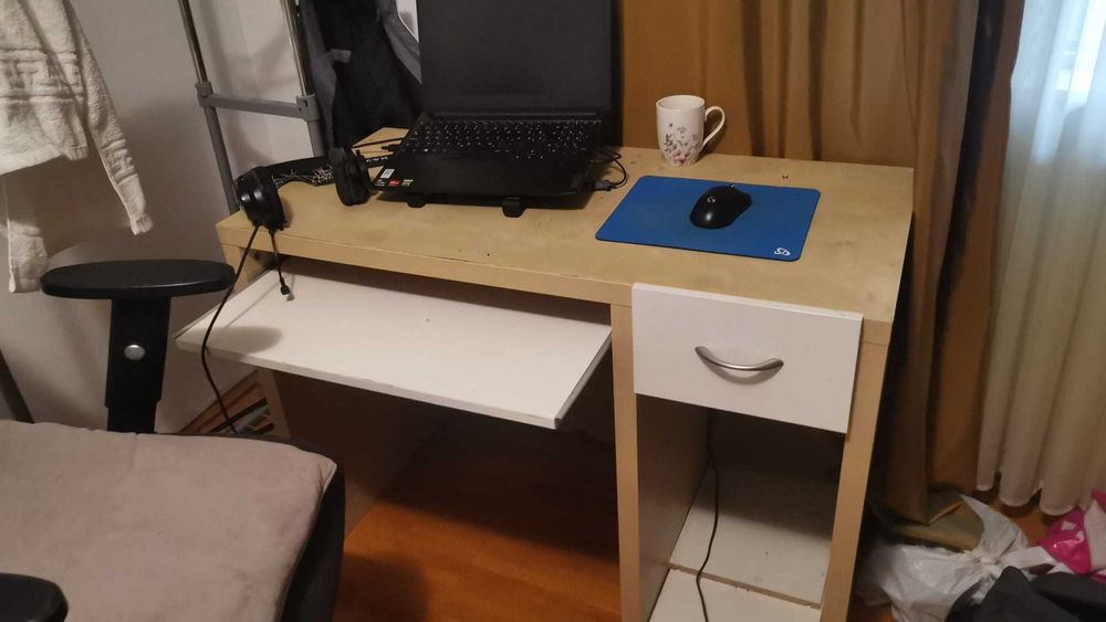 birou elev ikea + corp superior