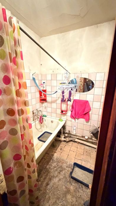 Срочно продается 2 комнатная квартира