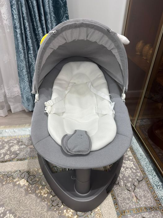 Детский шезлонг.