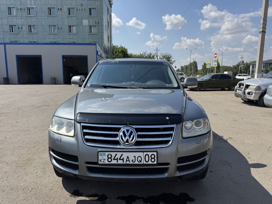 Продам автомобиль Volkswagen Touareg