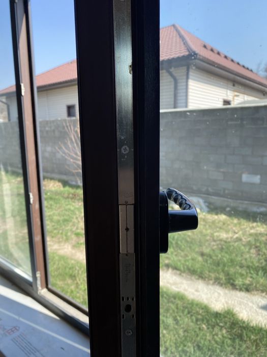 Продам 5ти камерное немецкое окно 2х2м