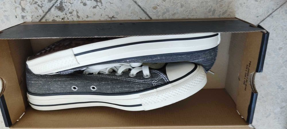 Оригинални кецове конвърс Converse all star и Converse CONS