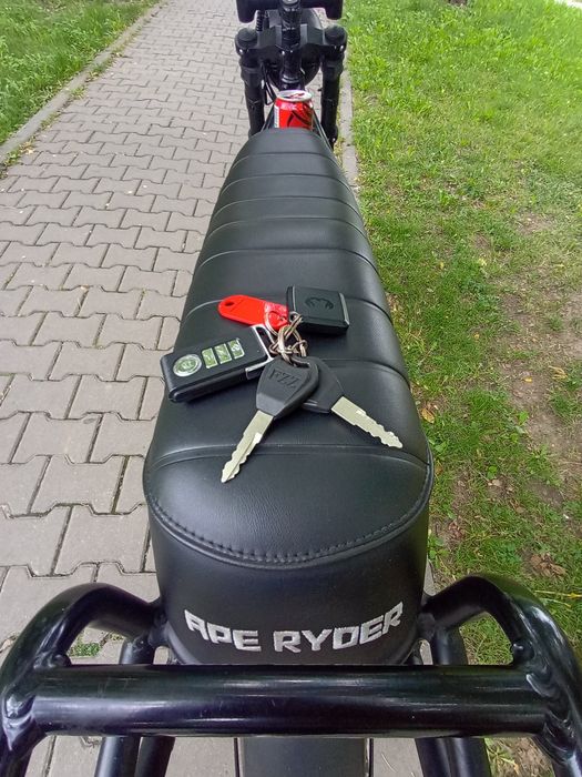 Bicicleta Electrica ca noua, cu acceleratie la mana si asistare pedalare electrica