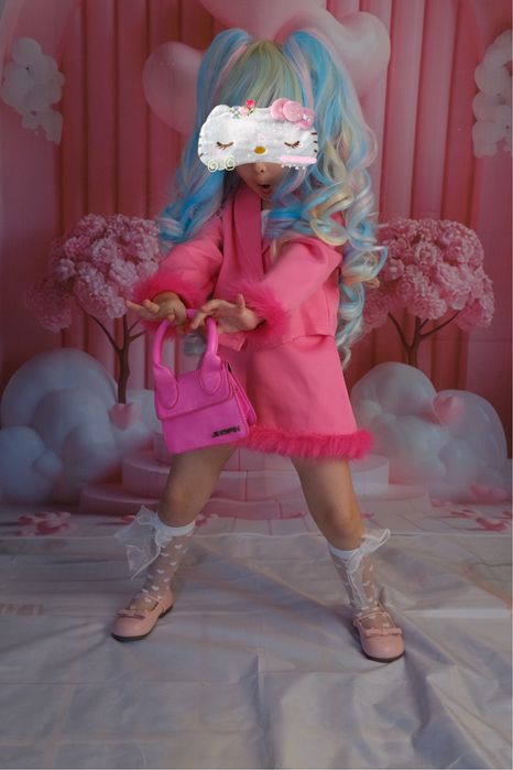 платье праздничное 5000тг - одно