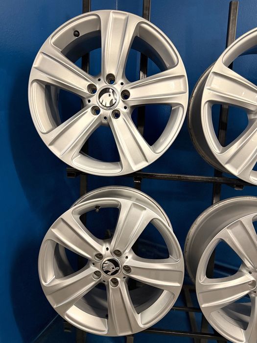 Jante Skoda Superb, Octavia R18