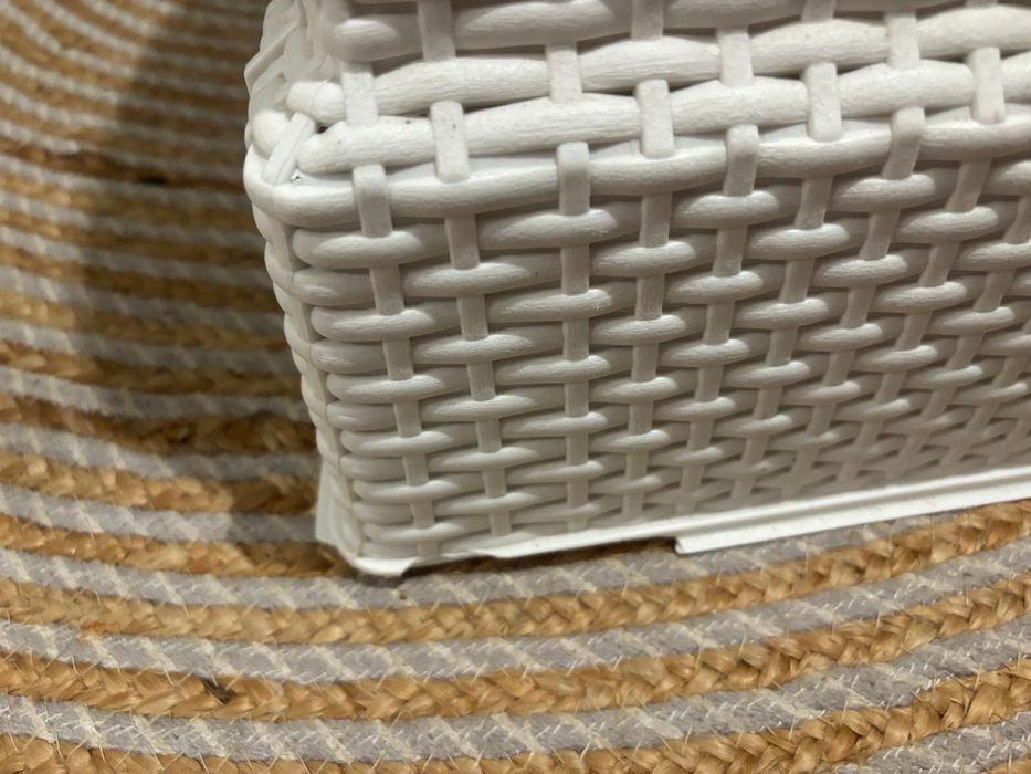 Litiera pisică cu capac+ușa batantă-stare foarte bună-preț negociabil