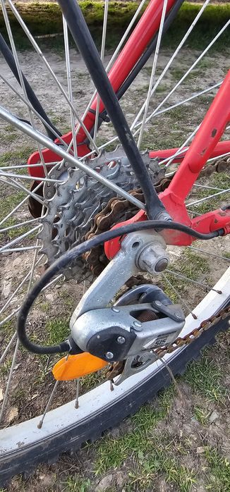 Bicicleta de vânzare