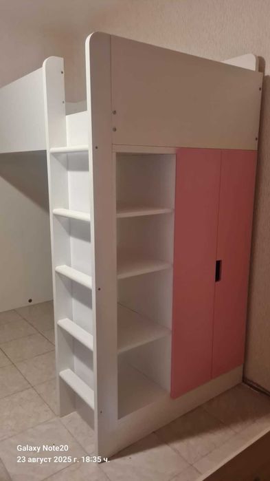 Високо легло Икеа Стува със матрак