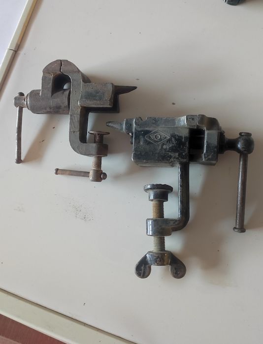 Тиски  слесарные