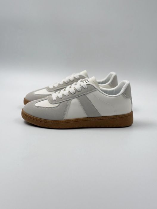 Крассовки и балетки