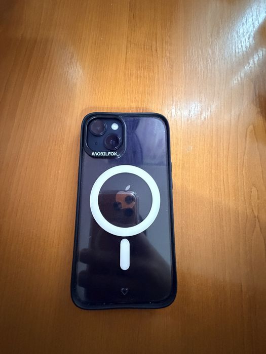 Vand iphone 14 simplu