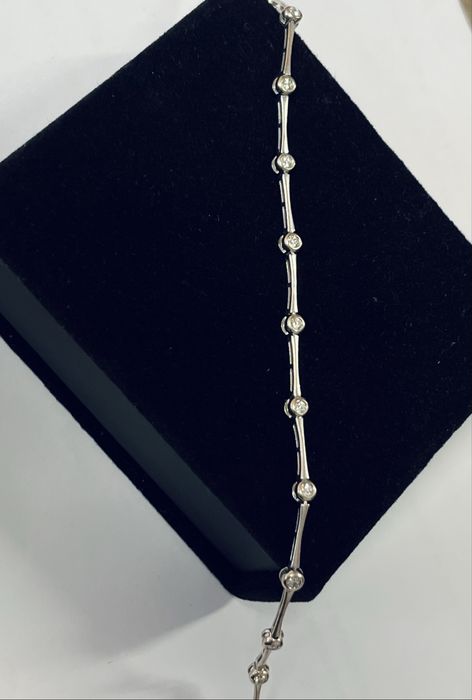 Дамска гривна бяло злато и брилянти