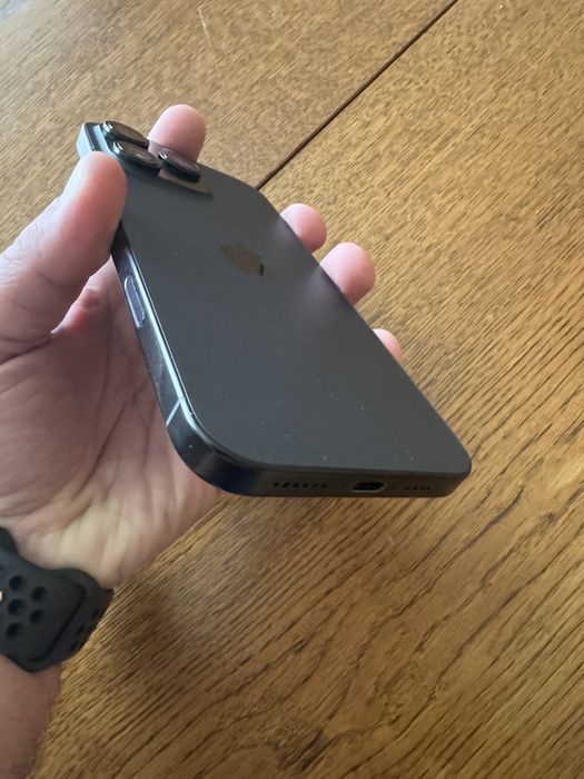 Iphone 16 pro max 256gb baterie 100%