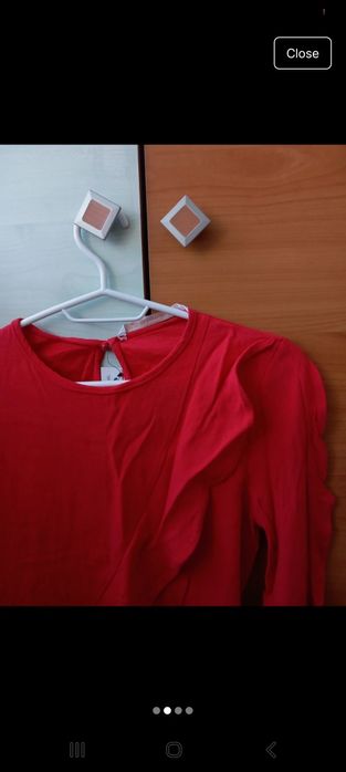 Bluză nouă goală la spate