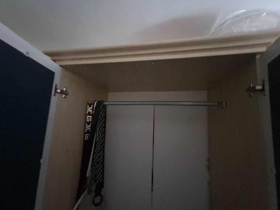 Шкаф плательный 4хдверный белый