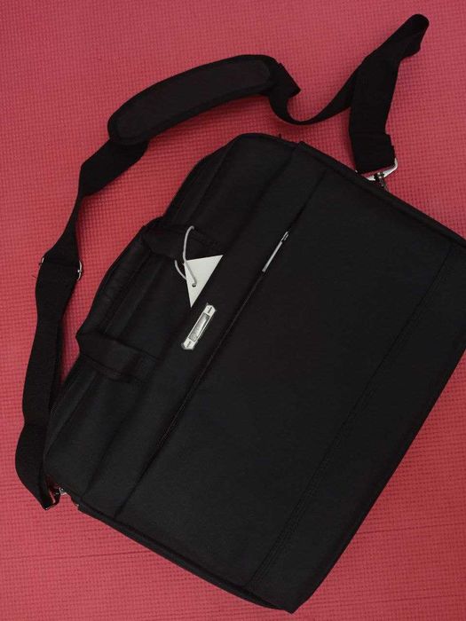 СРОЧНО! Сумка для ноутбука в идеальном состоянии – новая!