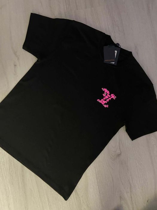 Tricou unisex.  .