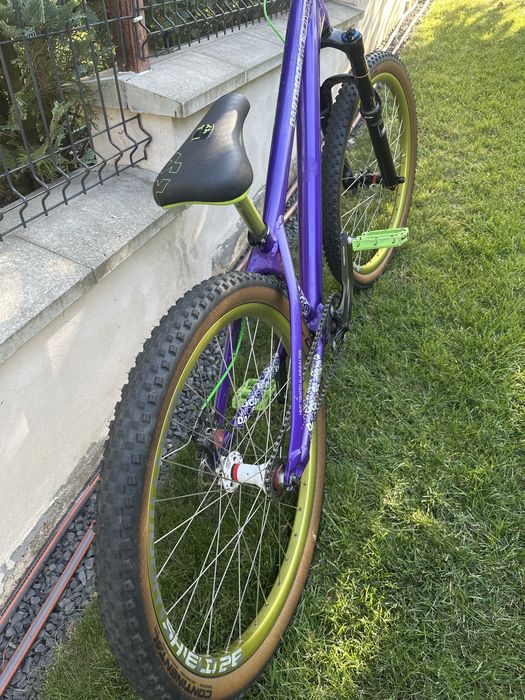 Bicicleta dirt jumper custom