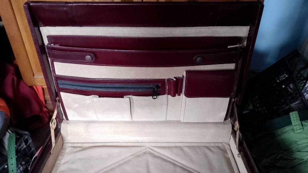 geanta diplomat franzen