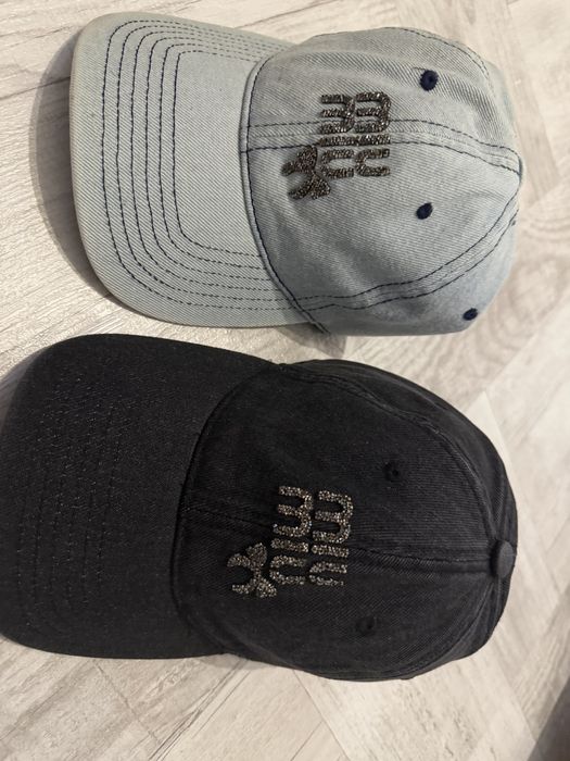 Шапка с козирка Miu Miu