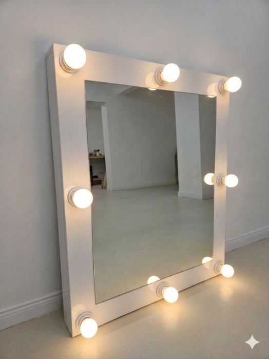 Продам зеркало для макияжа