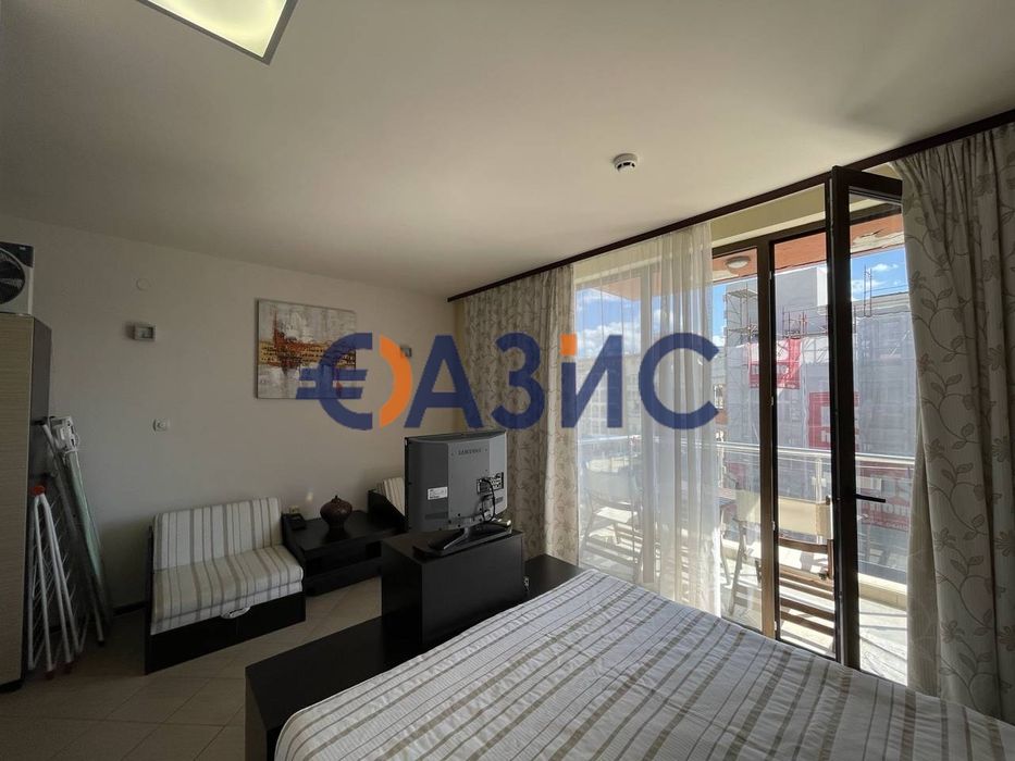 Продава се Едностаен апартамент в к.к. Слънчев бряг - 45 кв.м за 1398 €/кв.м - Снимка #4