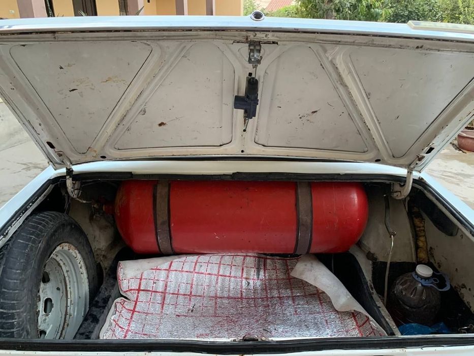 Жигули срочно сотилади 17,350000